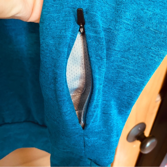 Nike Sweatshirt - Picture 5 of 6